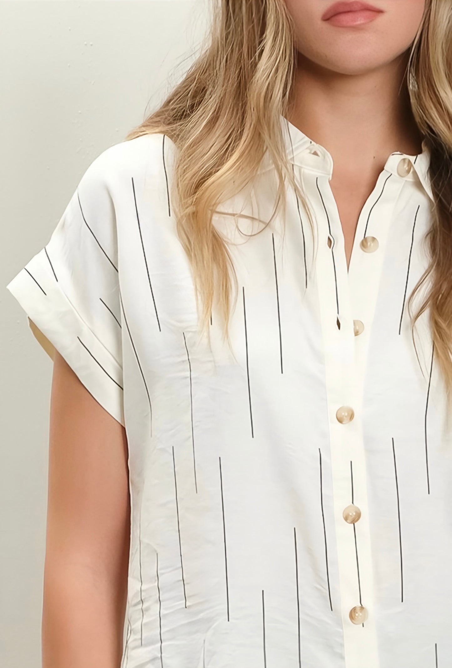 Linen Short Sleeve Button-Up