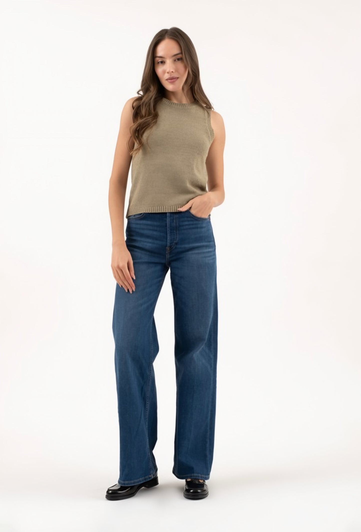 Lightweight Knitted Vest