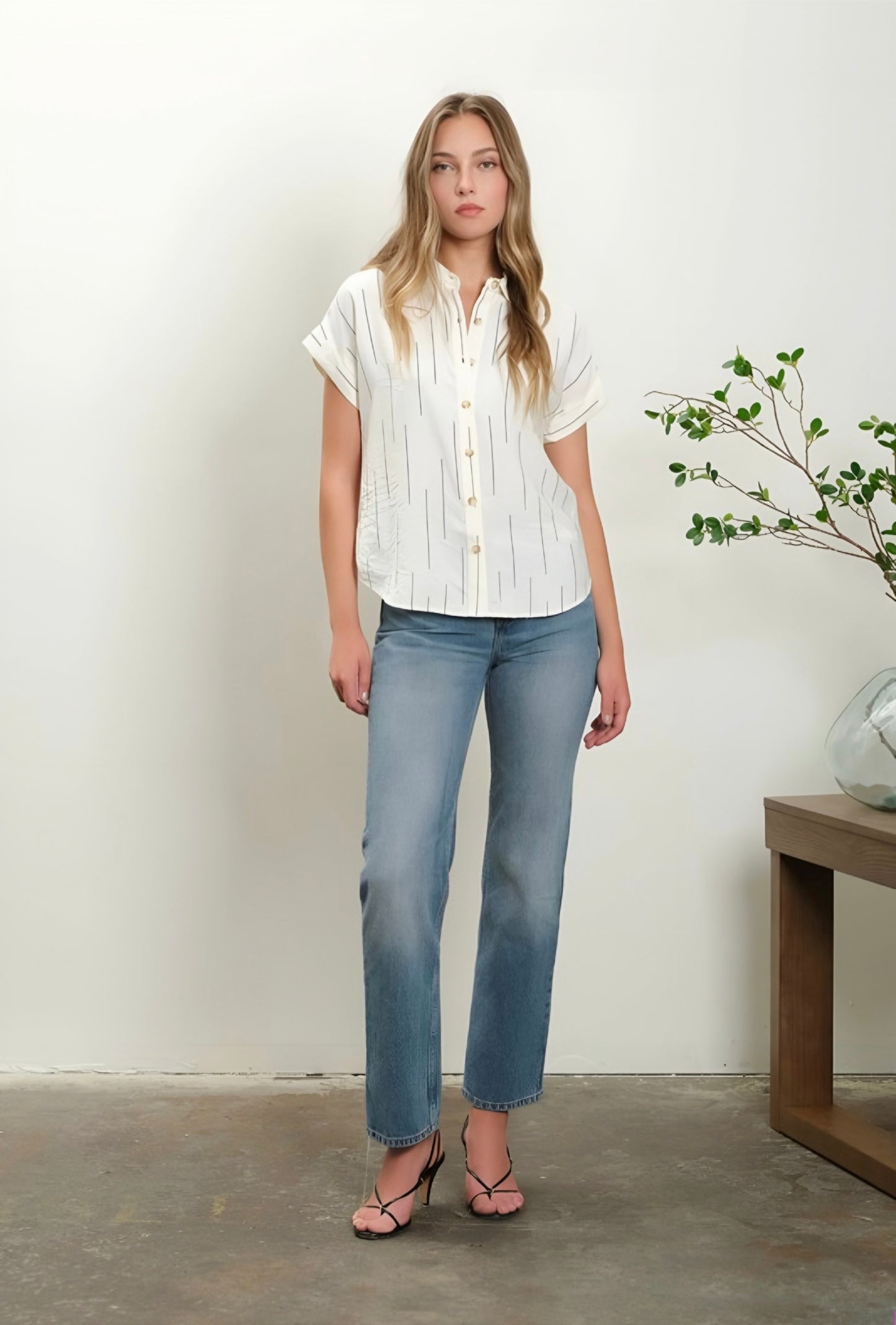 Linen Short Sleeve Button-Up