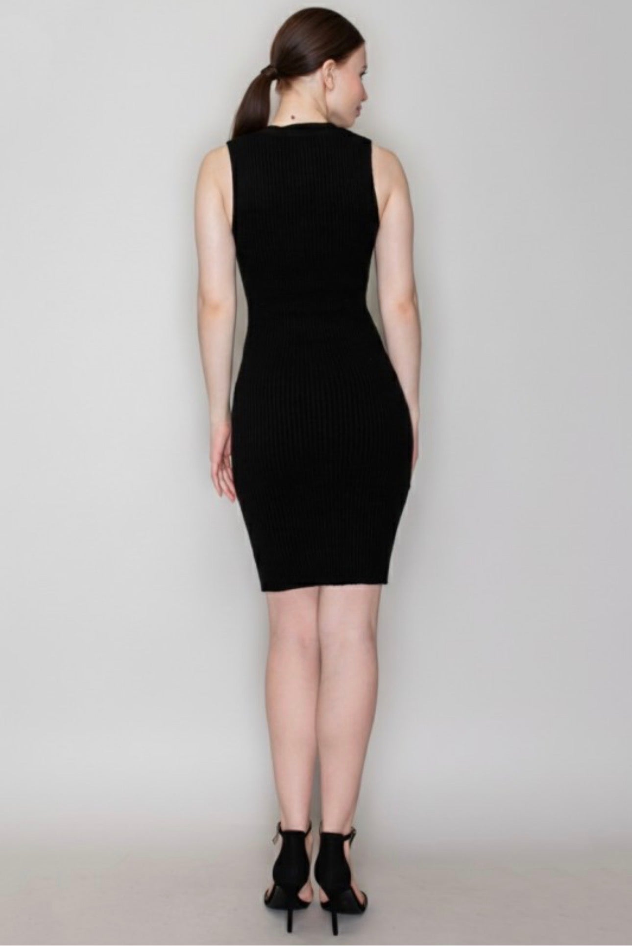 Ribbed Midi Sleeveless V Sweater Dress with Gold Buttons