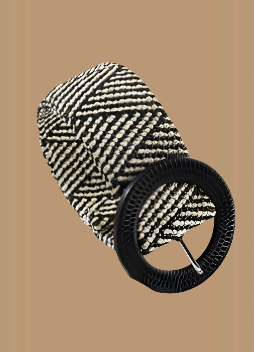 Woven Black & White Circle Buckle Belt