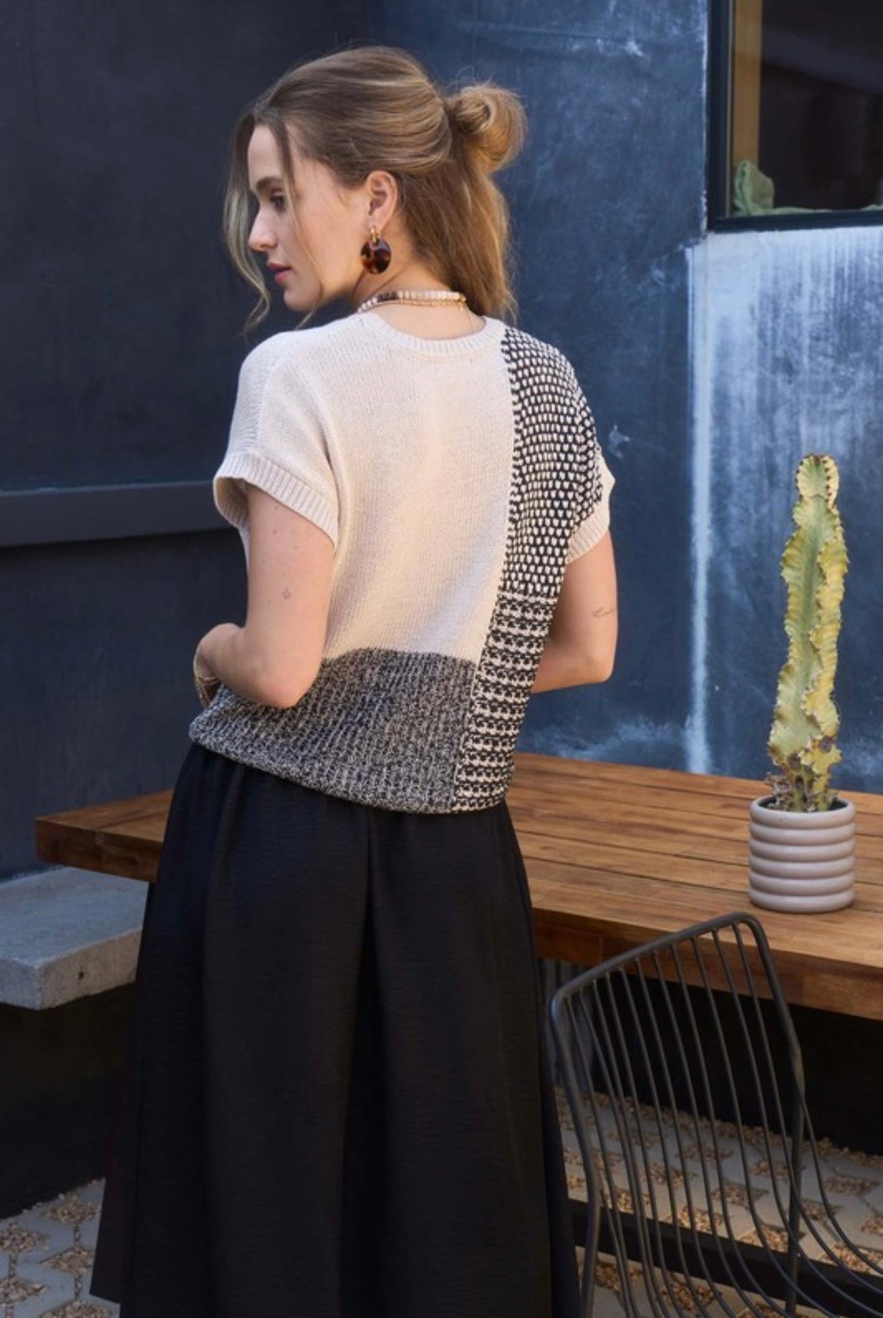 Color Block Short Sleeve Sweater