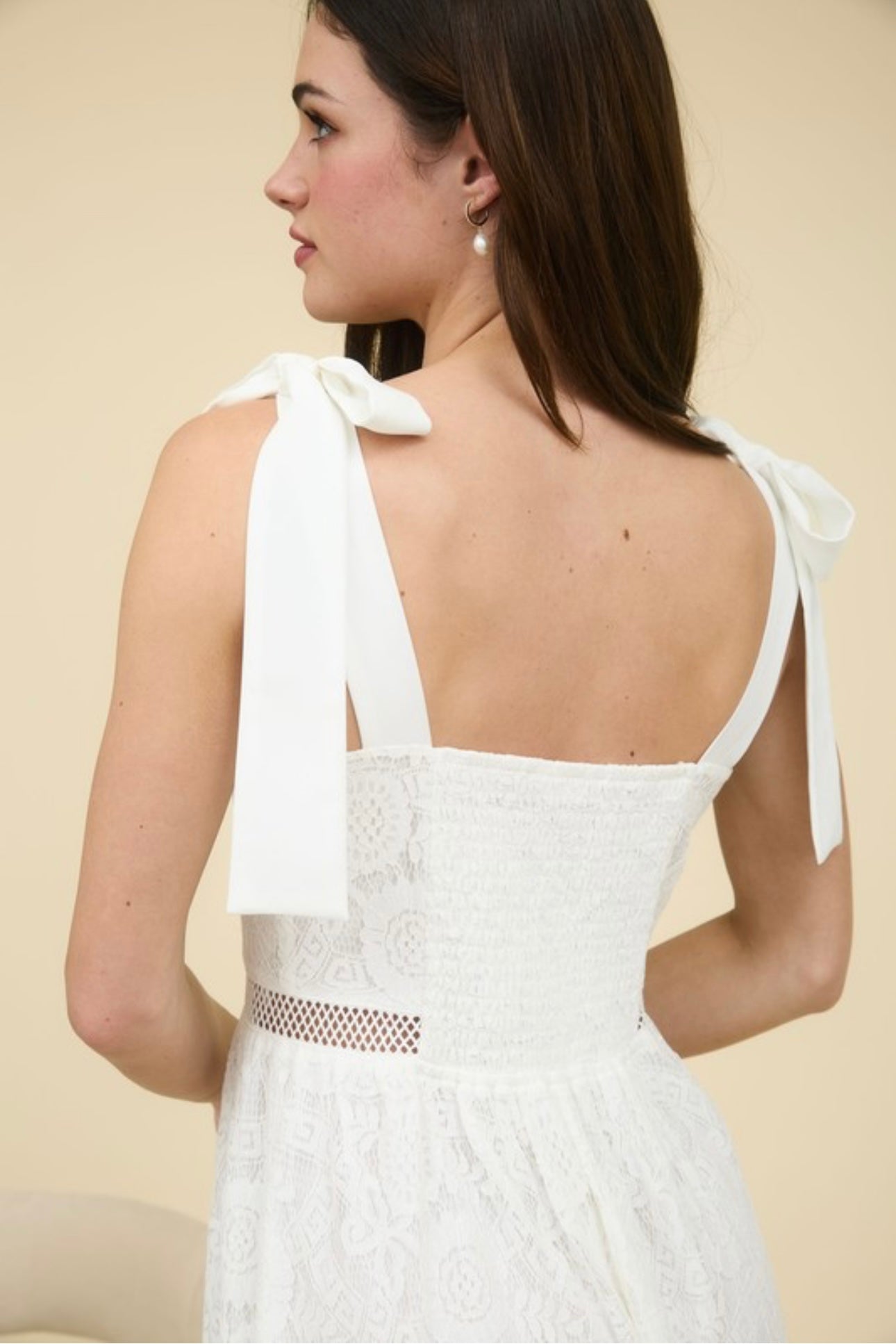 Bow Shoulders Lace Maxi Dress