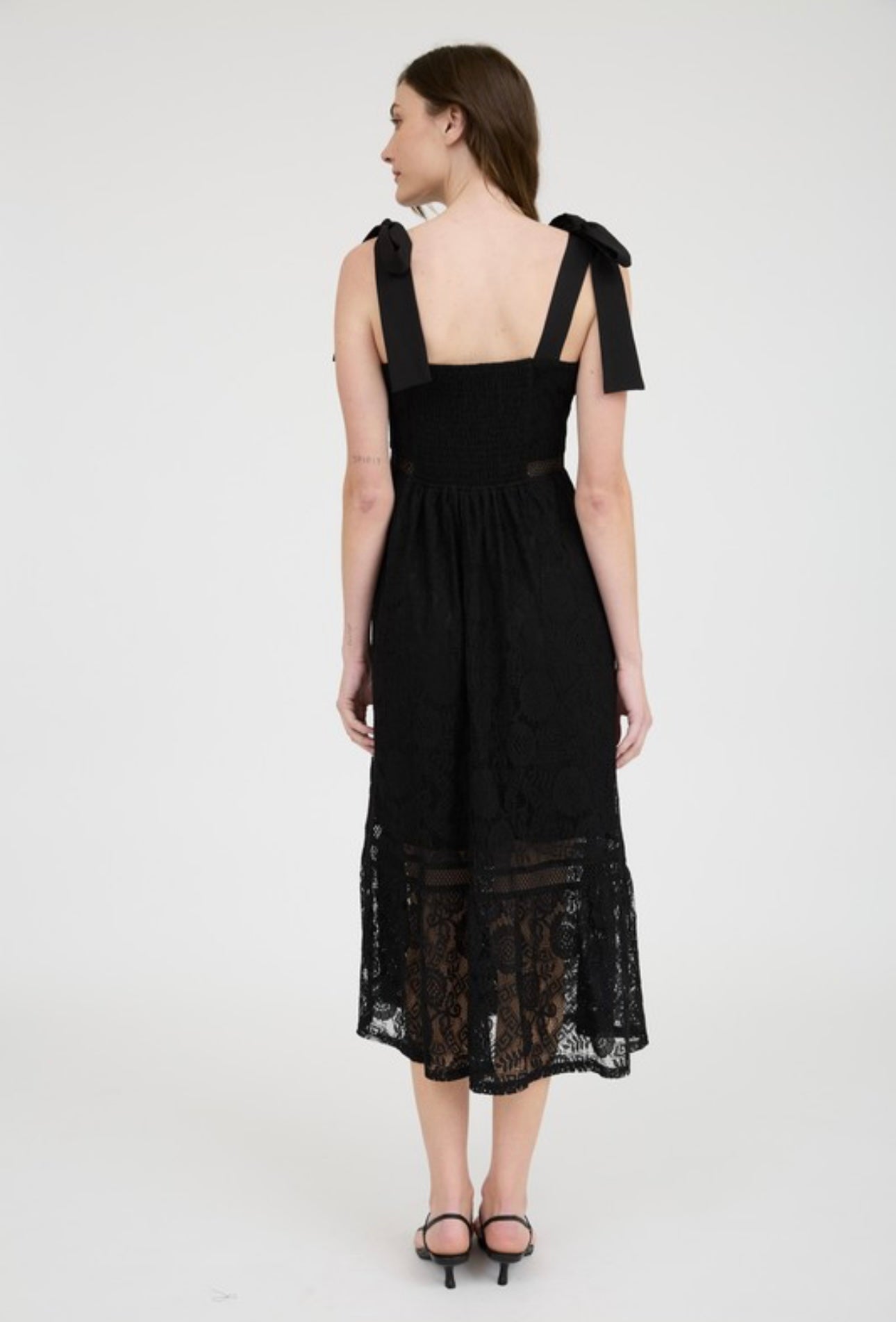 Bow Shoulders Lace Maxi Dress