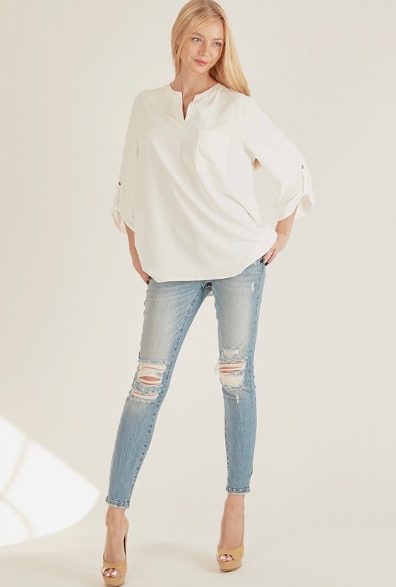 3/4 Sleeve Flowy Pocket Blouse