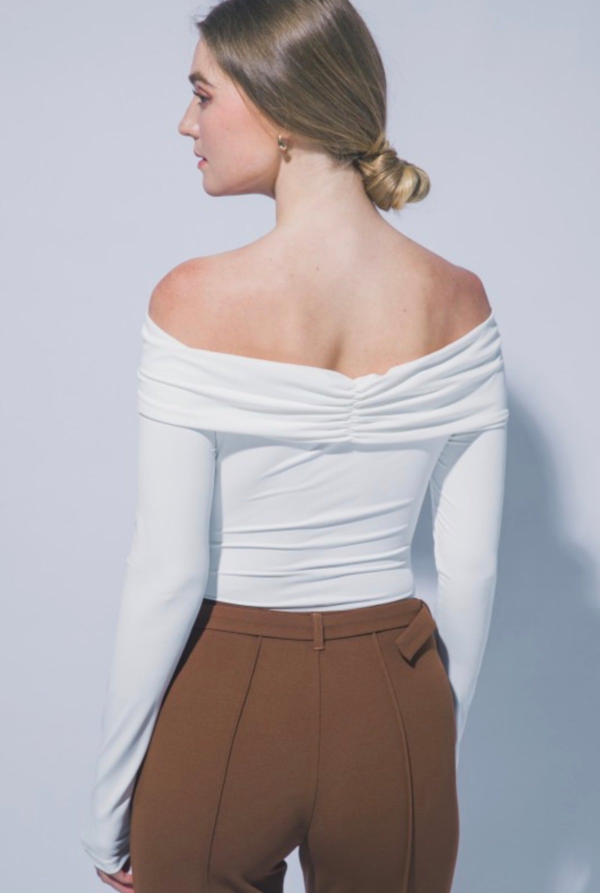 Off-the-Shoulder Front Gold Twist Long Sleeve Bodysuit