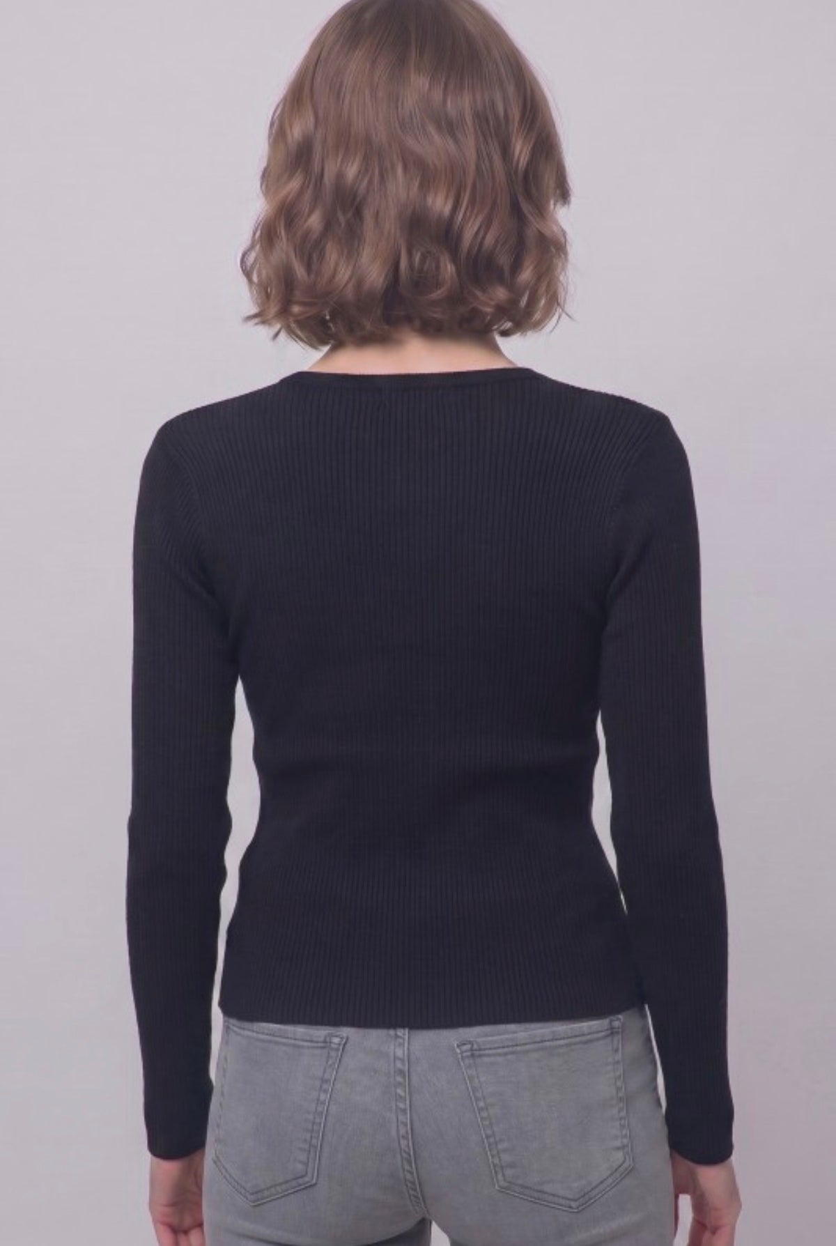Rib Wrap V Neck Long Sleeve with Gold Accent