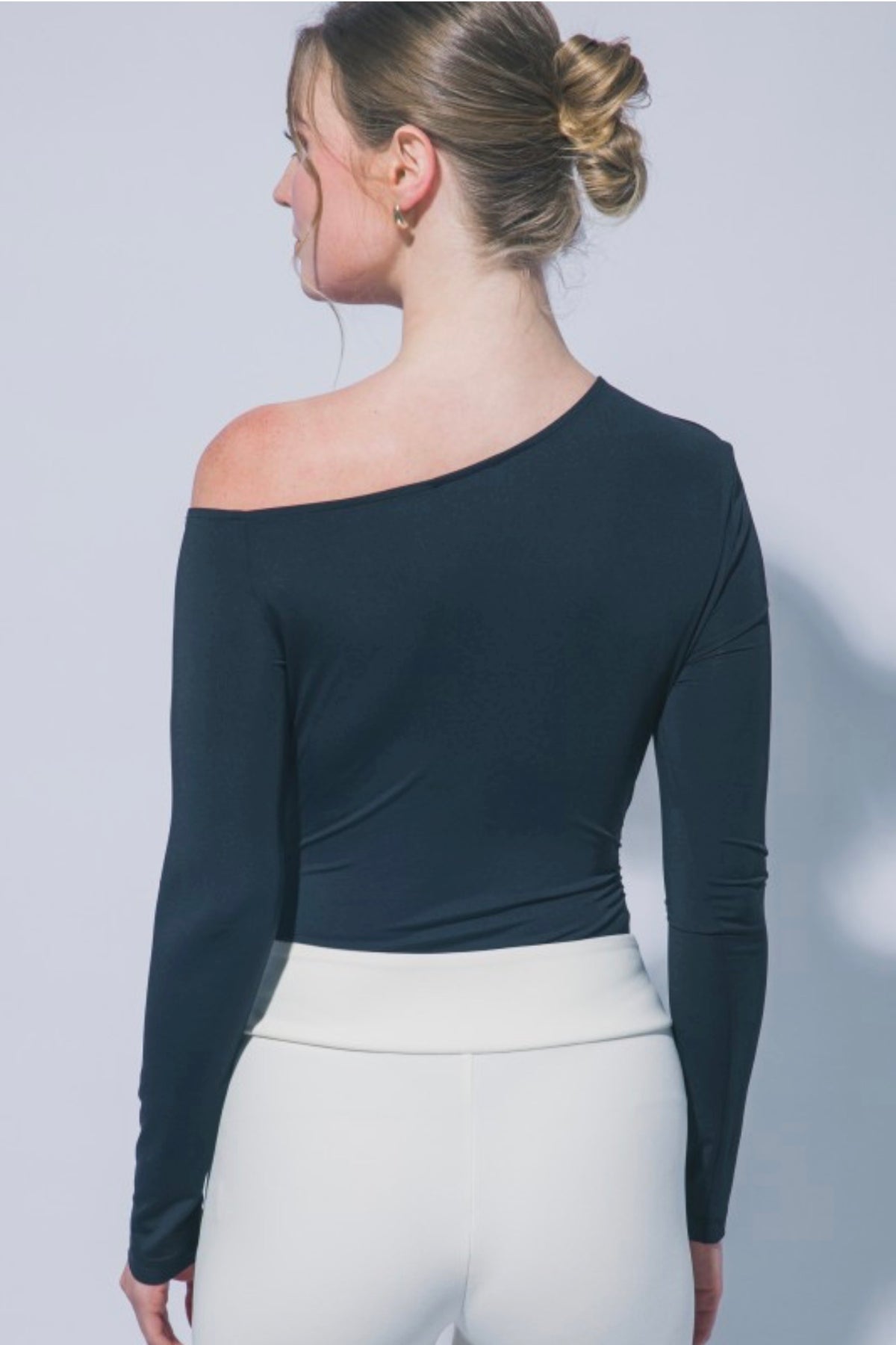 Ruche One-Shoulder Long Sleeve Bodysuit with Gold Accent