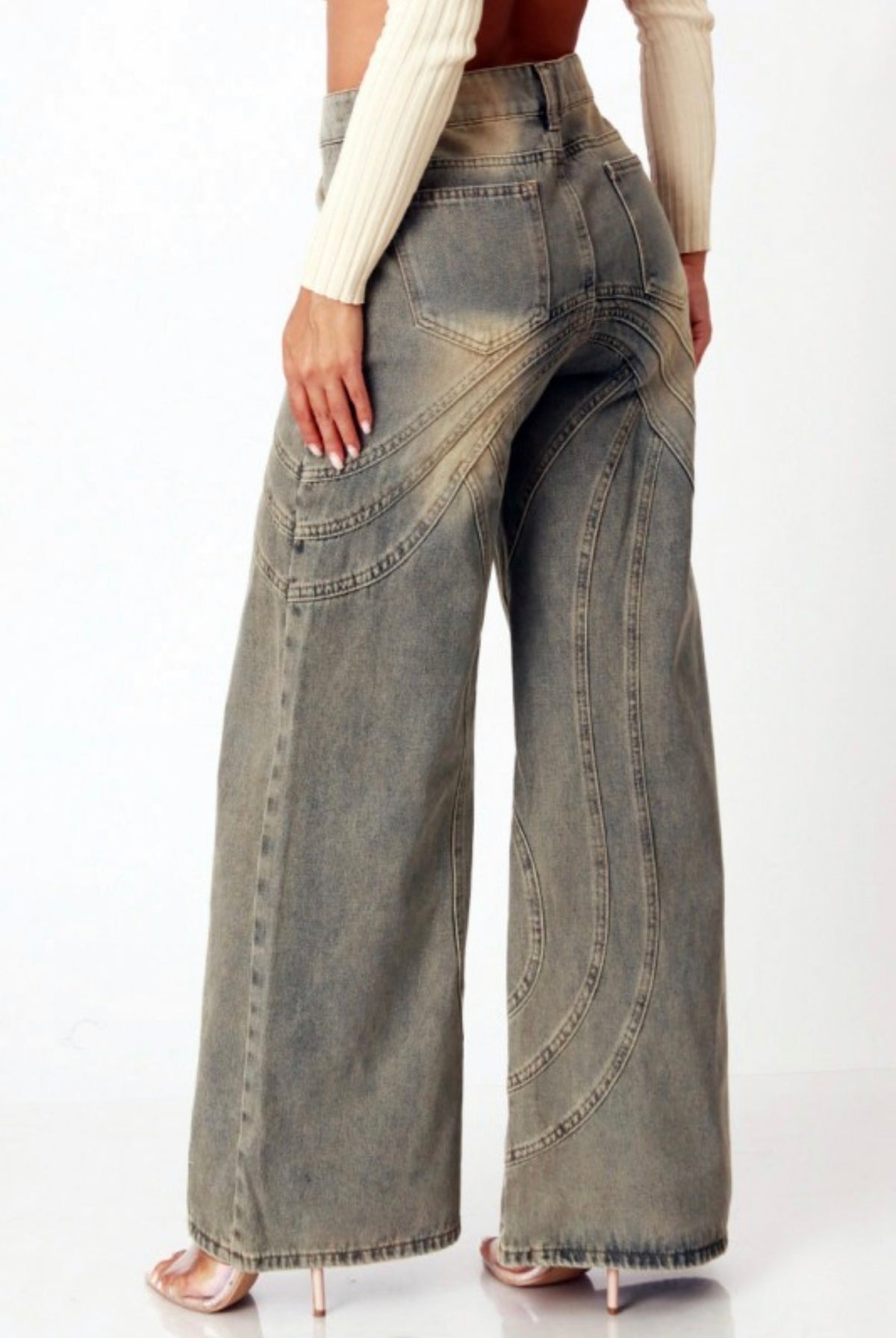 Wide Leg Light Acid Wash Curve Paneled Jeans