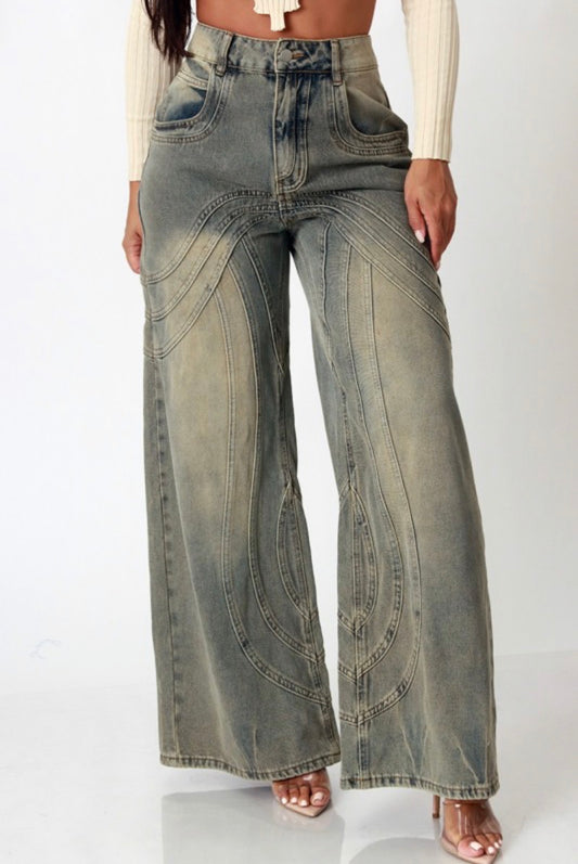 Wide Leg Light Acid Wash Curve Paneled Jeans