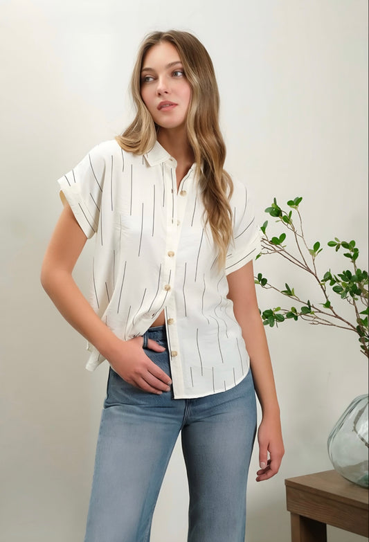 Linen Short Sleeve Button-Up