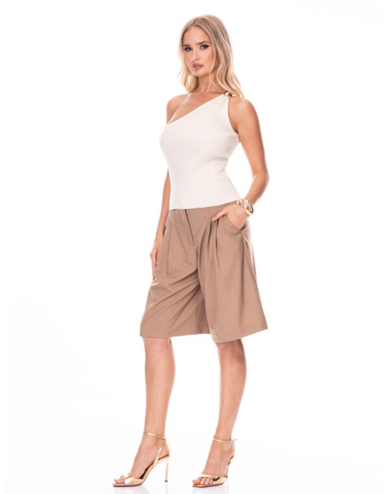 One-Shoulder Ribbed Knit Tank with Gold Accent