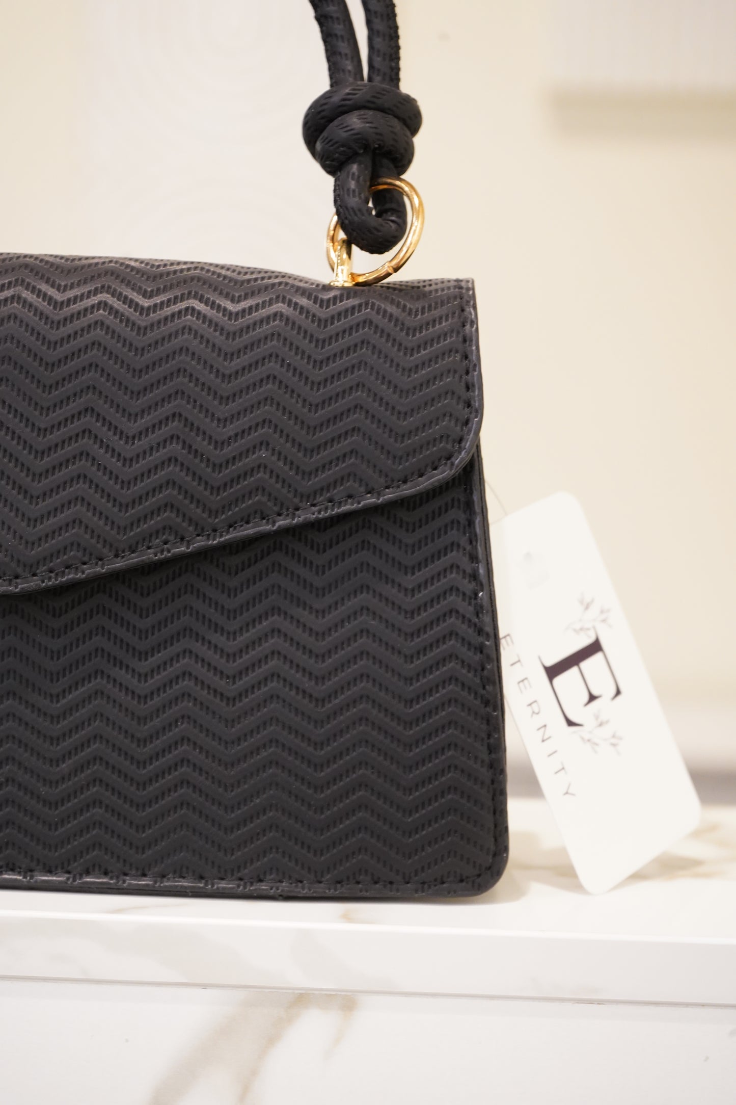 Zigzag Designed Handbag