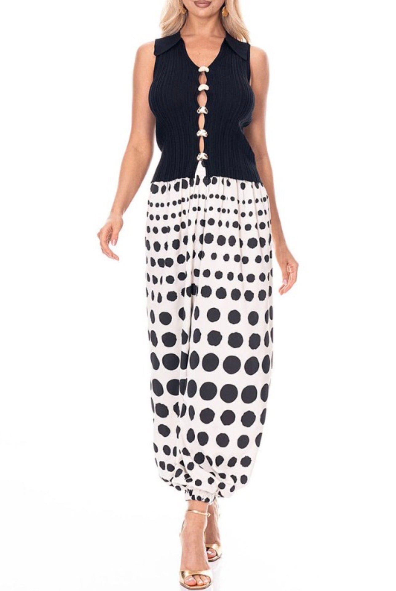 Collared Ribbed Sleeveless Top with Gold Buttons