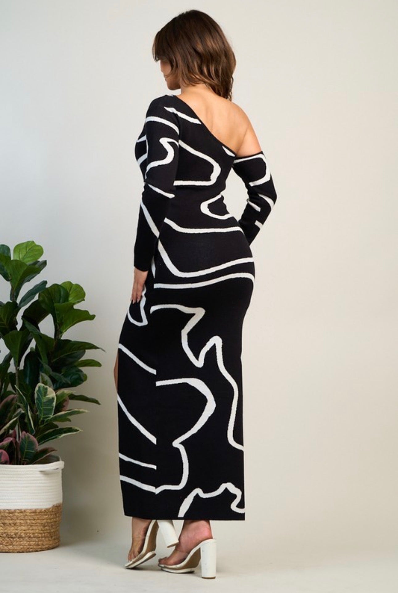 Maxi Swirl Sweater Dress